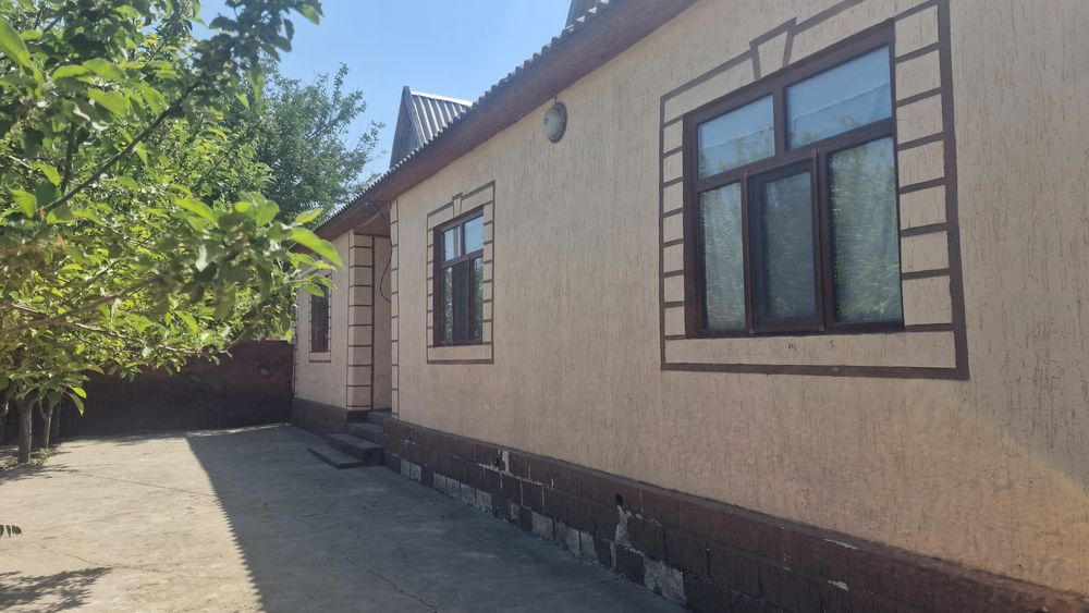 Продам большой дом