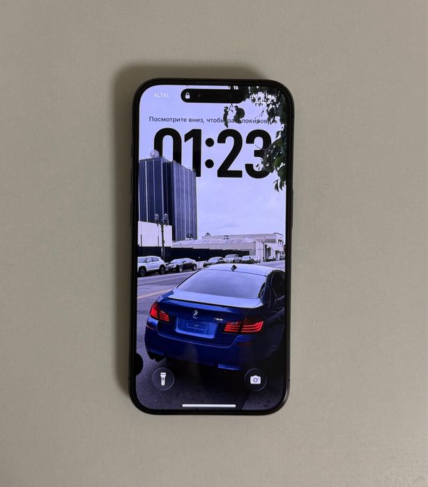 iPhone 15 Pro, 128 GB