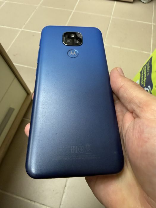 Motorola Moto E7 Plus 4/64gb - отличен