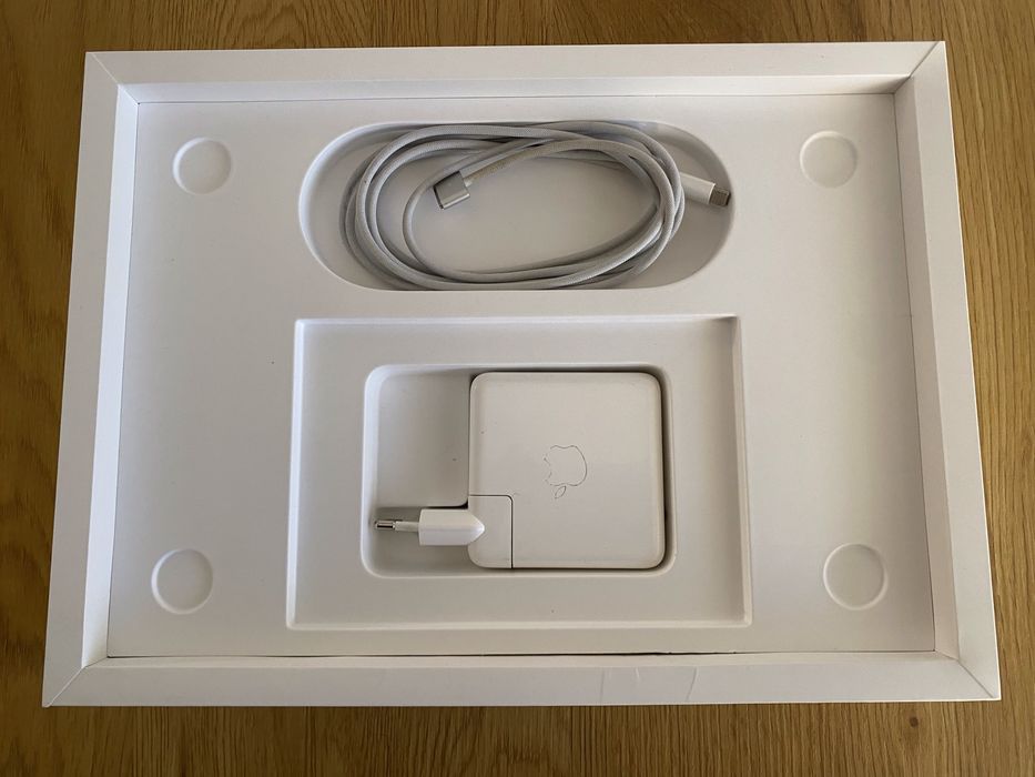 MacBook Pro 14" M1 Pro |  16 GB RAM | 1 TB SSD