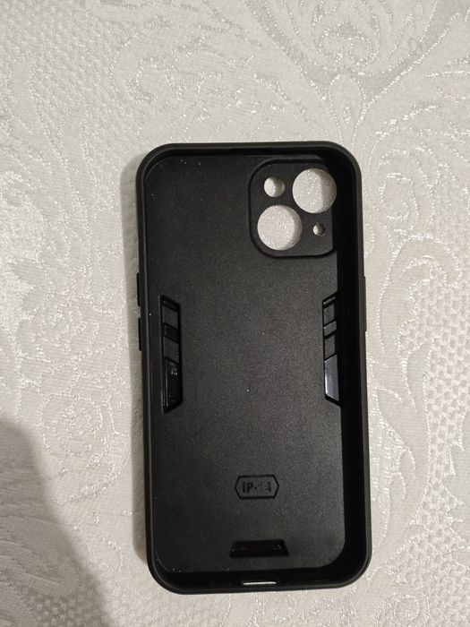 2 новых чехла Iphone 14