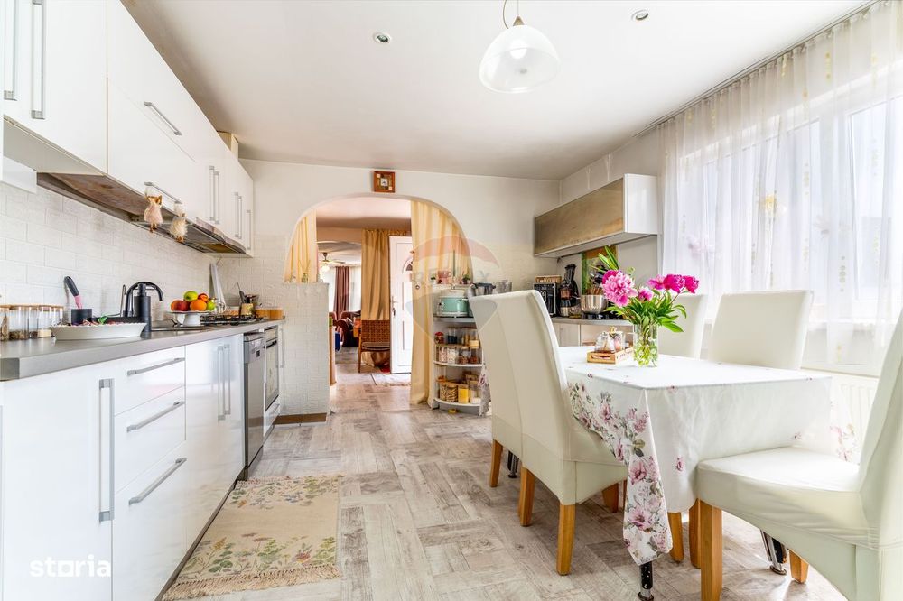 Casa individuala | 4 camere | 470 mp teren | Avram Iancu, Floresti