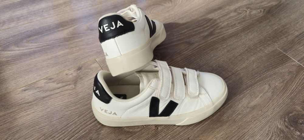 Кецове VEJA 36, Air Max 90, SC