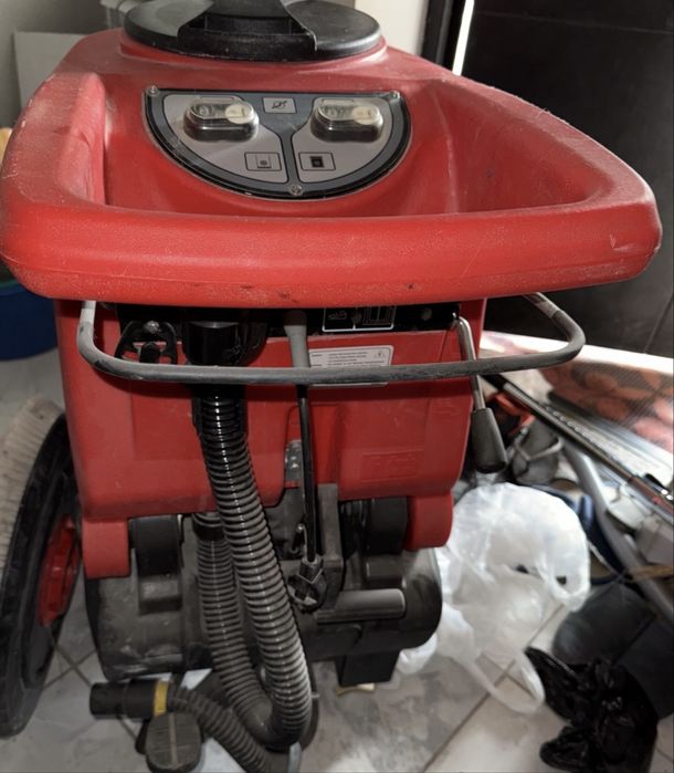 Продам поломоечный аппарат