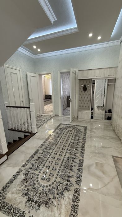 Tutzordan tayyor pod klyuch hovli