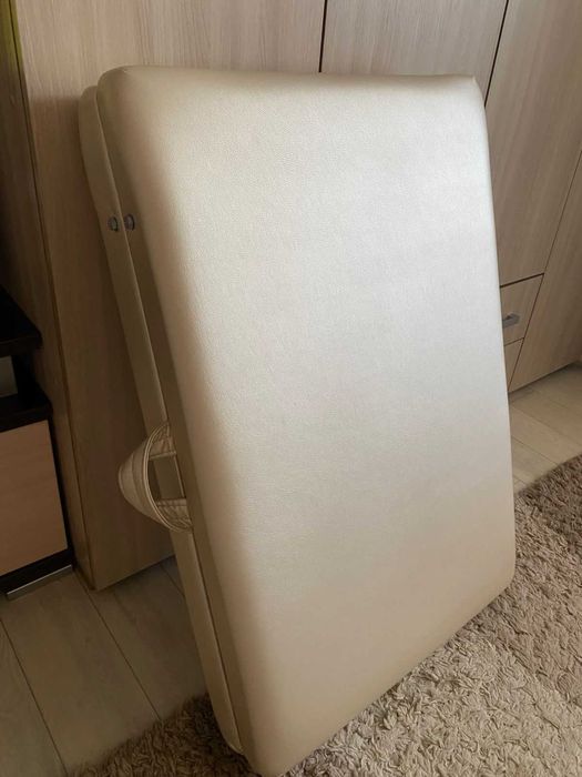 Кушетка хорошее качество