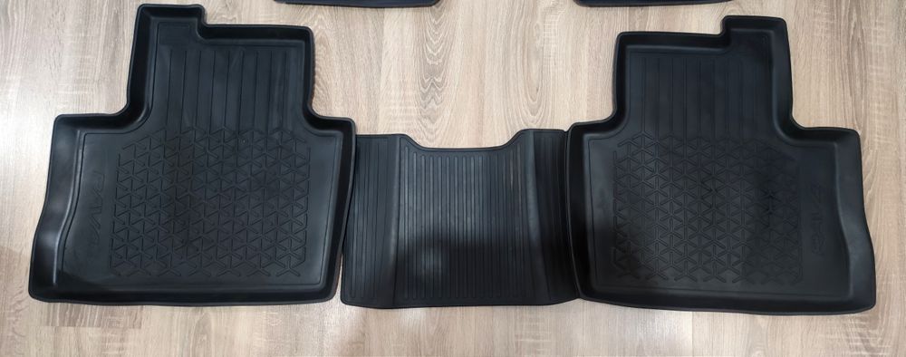 Коврики Оригинал Toyota RAV4