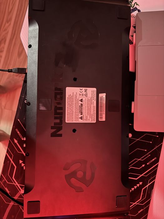 Numark Mixtrack Pro FX (Placa DJ)