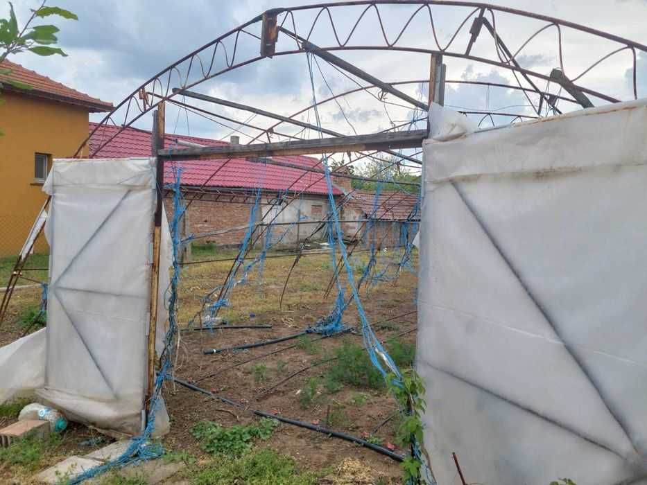 Продавам Оранжерия