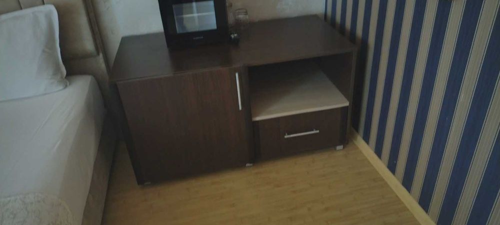 Шкаф с чекмедже- 2 бр