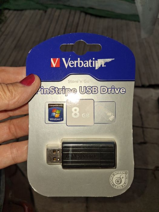 Usb stick-uri Verbatim