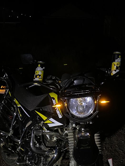 Продам мотоцикл новый