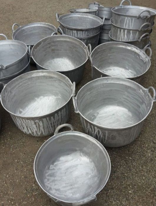 Ceaun tuci, ceaune tuci