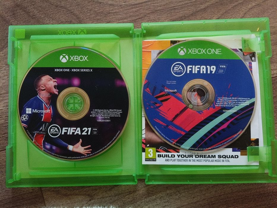 FIFA 21+FIFA 19 (Xbox One/Xbox Series X)