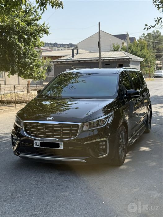 Kia Carnival Grand 2019 Avtomat karobka srochna sotiladi.