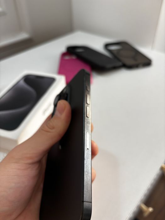 iPhone 15 Pro. 128 GB. Black Titanium.