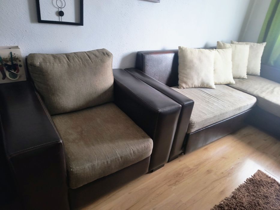 Vând colțar și fotoliu