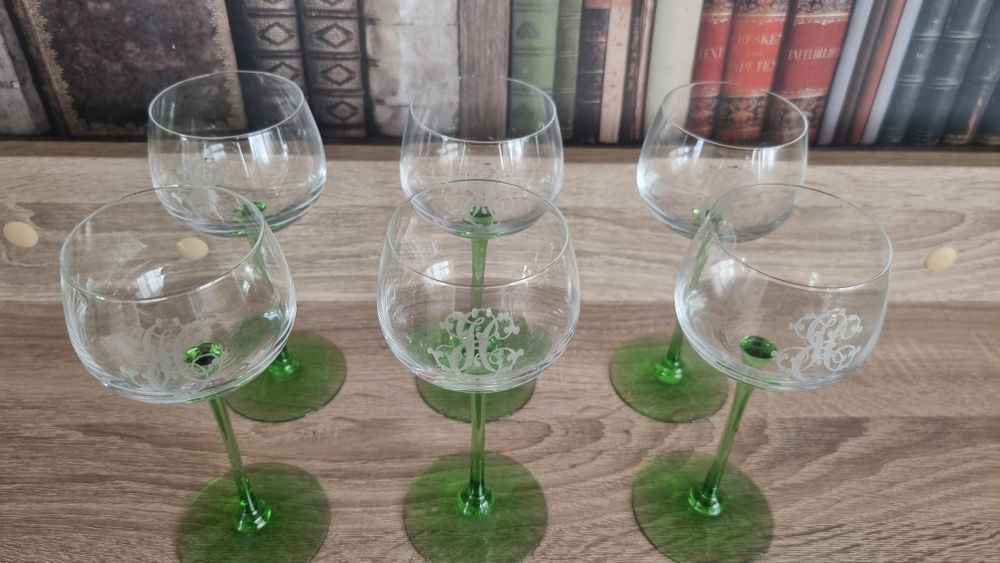 Чаши за вино Уникални!