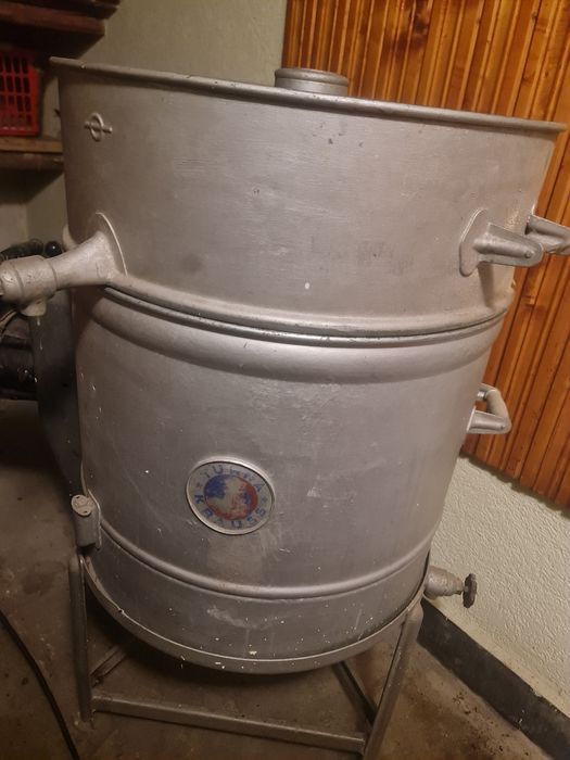 Продавам работеща ретро пералня Turna Krauß около 1930г.