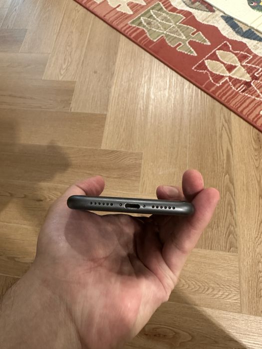 Iphone 11, 64 гиг