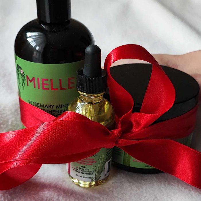 Комплект за коса с шампоан, подсилваща маска и олио за скалп Mielle