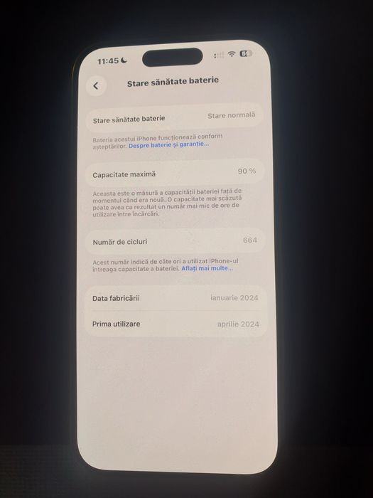 iPhone 15 Pro White 128GB 90% Battery Health