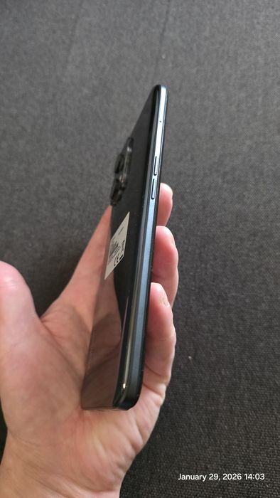 Realme 9 Pro 5G, 8GB RAM, 128GB, ecran 6.6 inch 120 Hz, impecabil.