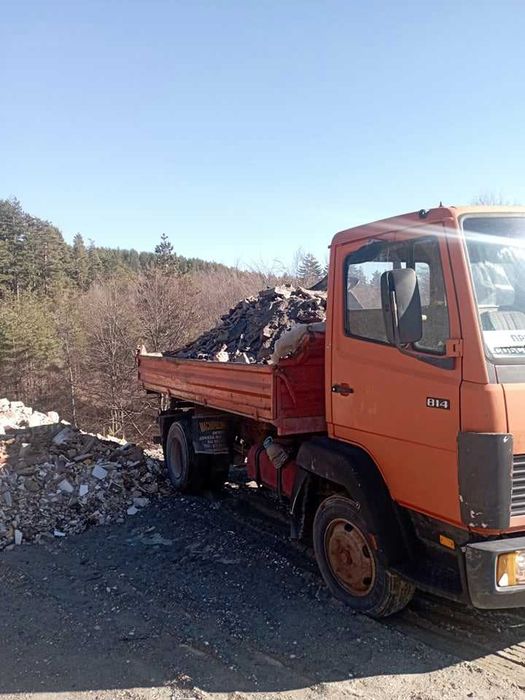 Строителни и изкопни услуги с багер, мини багер, бобкат и самосвал
