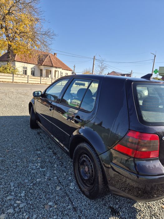 VOLKSWAGEN Golf 0 — imagine 4