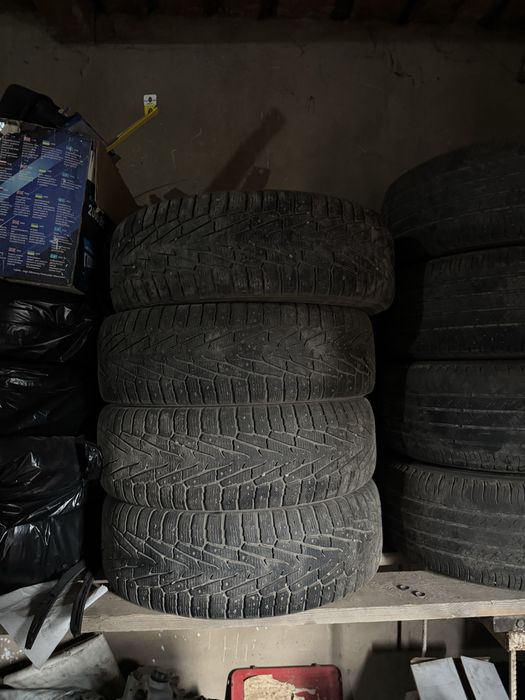Продам диски с шинами от крузака 100
