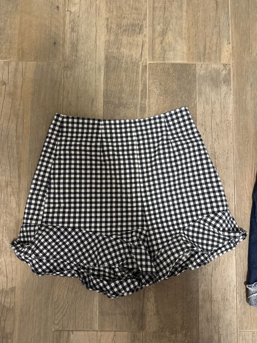 Къси панталони Zara