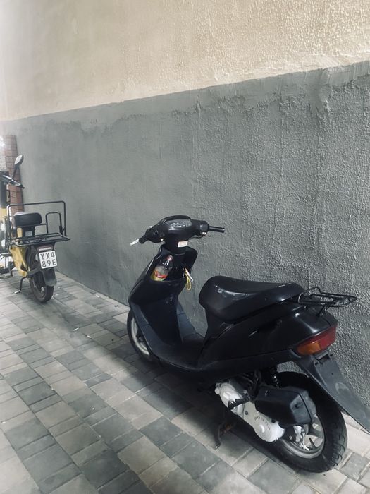 Honda dio.
