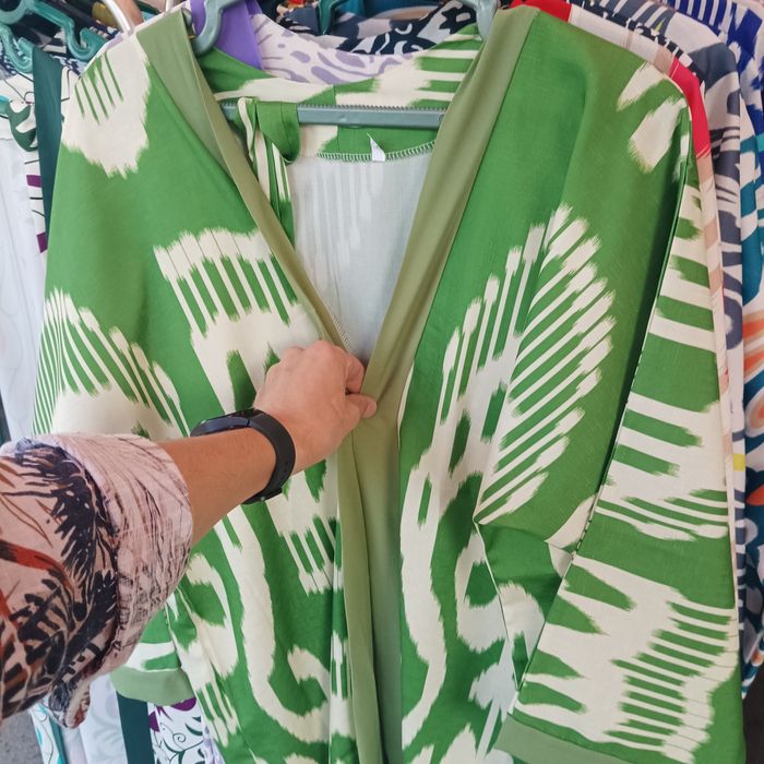 Абая с национальным узором