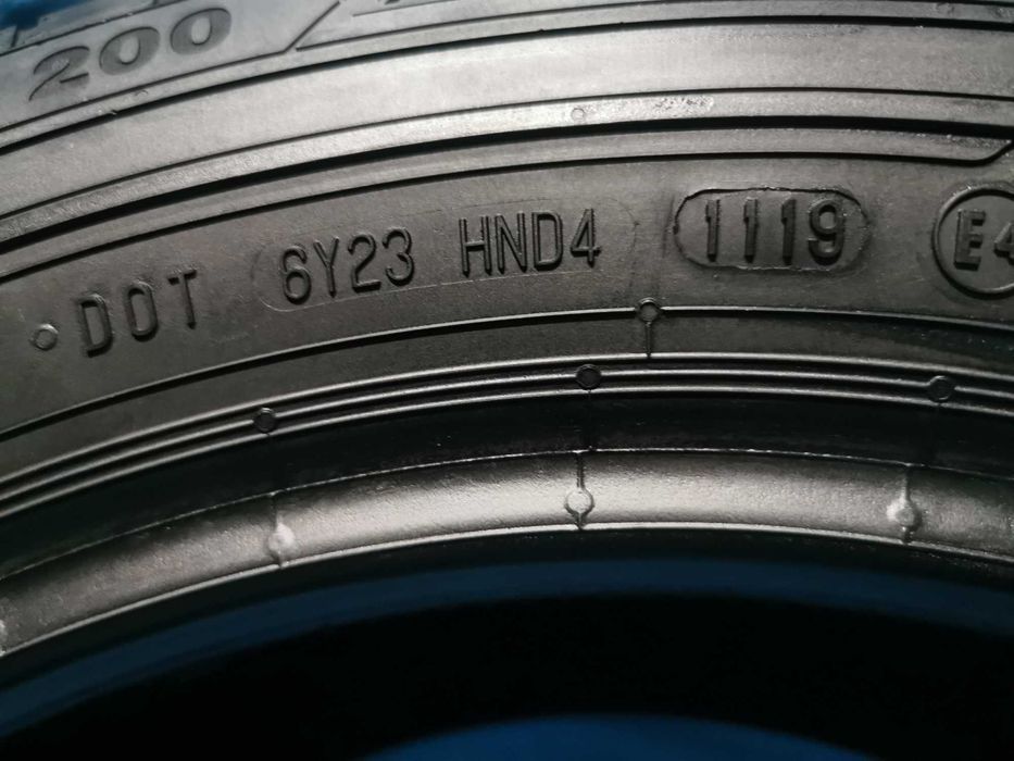 205/65 R16 c continental 4 bucati