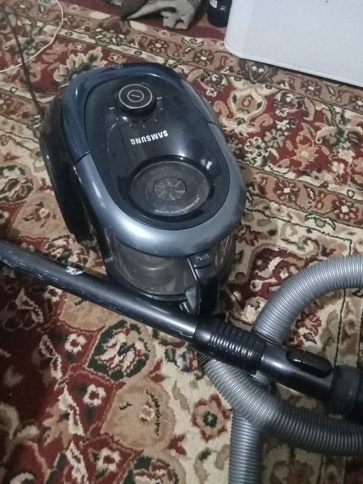Пылесос в хорошем состоянии