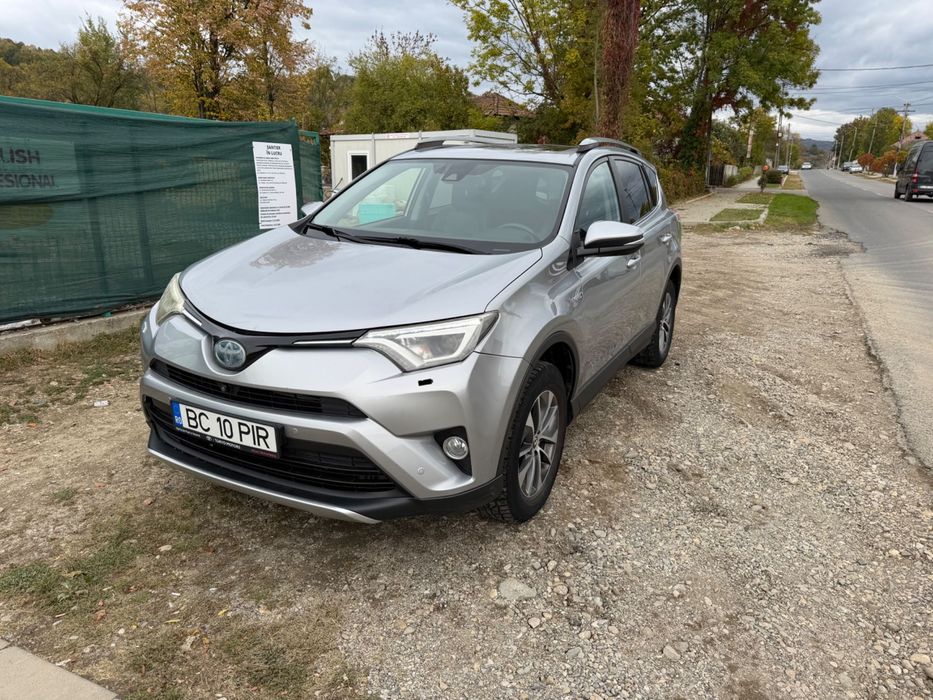 TOYOTA RAV4 2018 — imagine 4