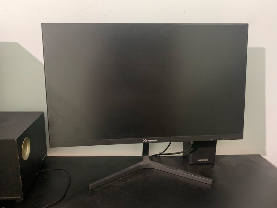 Монитор в хорошем состояний