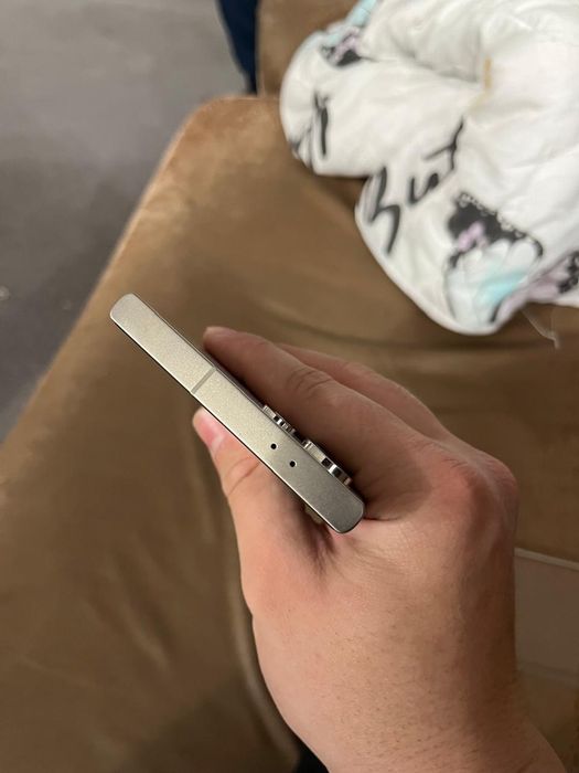 Samsung S24 ULTRA 12/256Gb