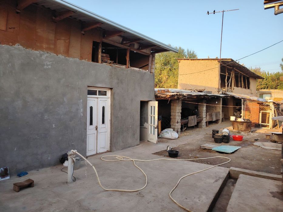 Срочно продается земля с готовым бизнесом 8 соток