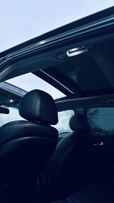 Продам KIA OPTIMA 2017