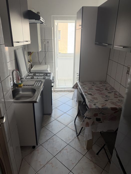 Închiriez apartament cu 2 camere stefan cel mare sacele