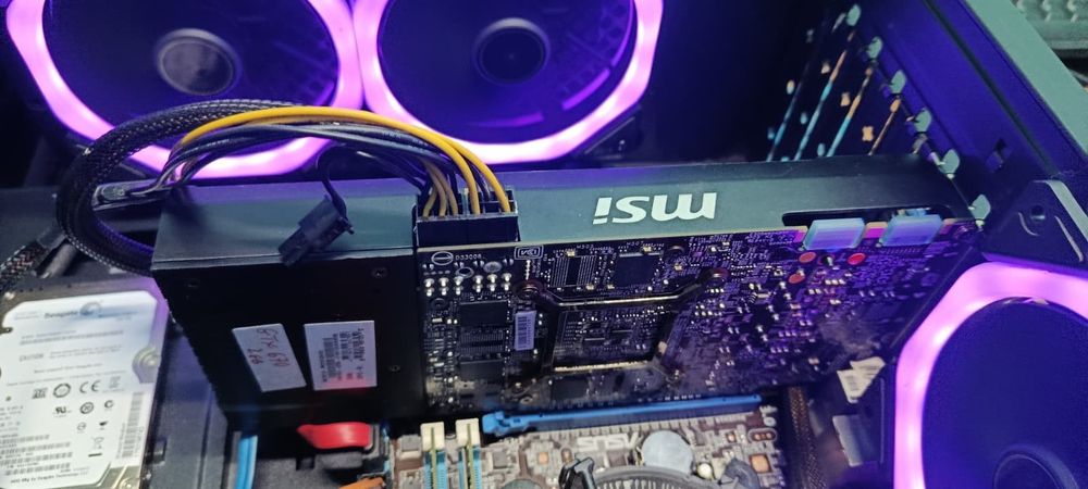 PC Gaming Intel i7, GTX 670 2GB, 8GB RAM, SSD+HDD, Carcasă RGB Sticlă