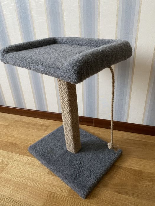 Лежанка когтеточка для питомца