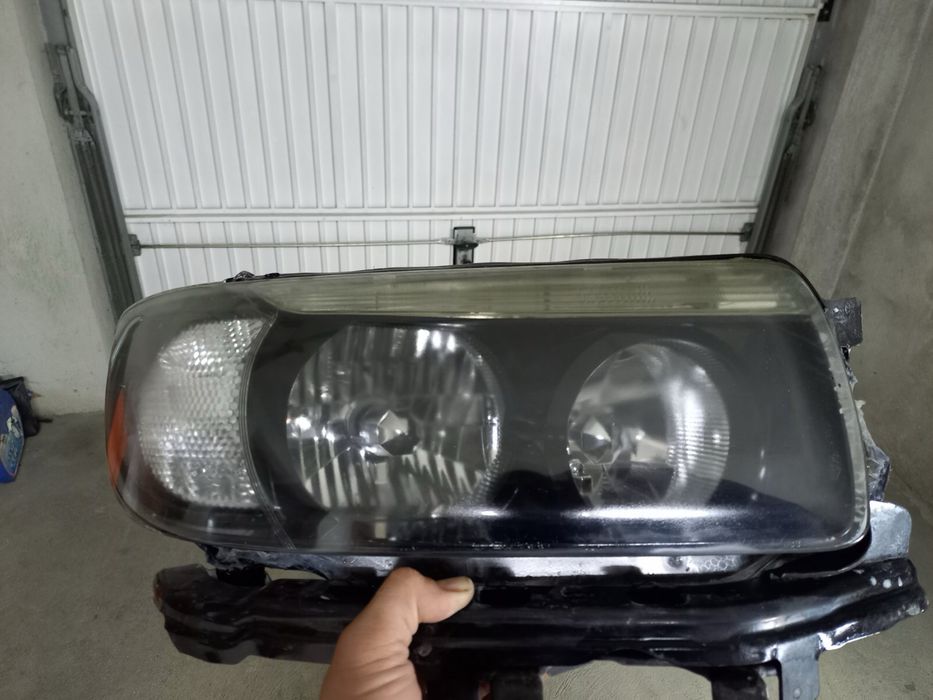 Фар Субару Форестер