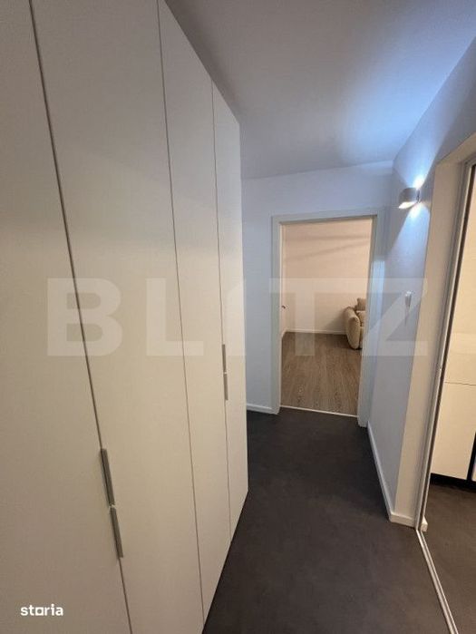 Apartament 3 camere, decomandat, parcare, zona UMF