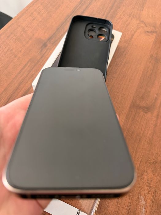 iPhone 16 Pro 256 gb отличное состояние