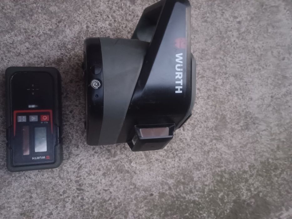 nivelă laser wurt model mllg 18 multilinie profesională cu fascicul verde se vinde exact ca in poze fara alte accesorii pret 850 de lei