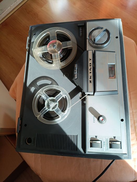 Мгнетофон Унитра