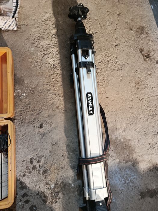 Laser spectral exterior canazilari construcții nivel