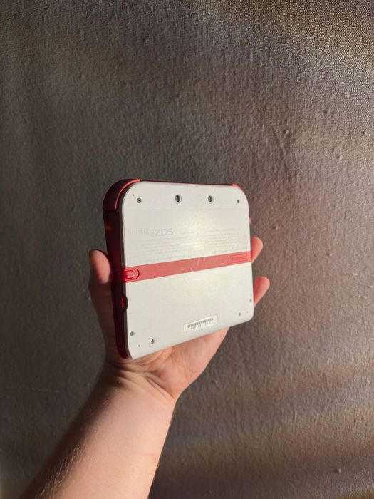 Продам прошитую Nintendo 2DS | Нинтендо 2ДС